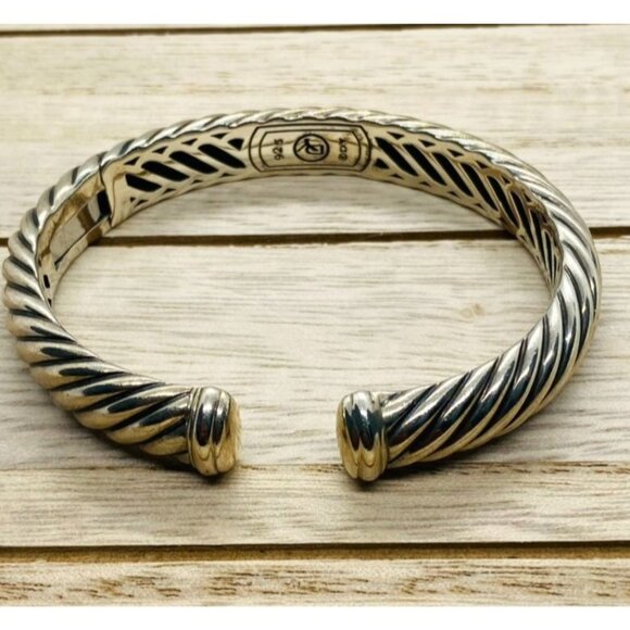 David Yurman Hinge Sculptured Cuff Bracelet 11mm - Picture 1 of 11